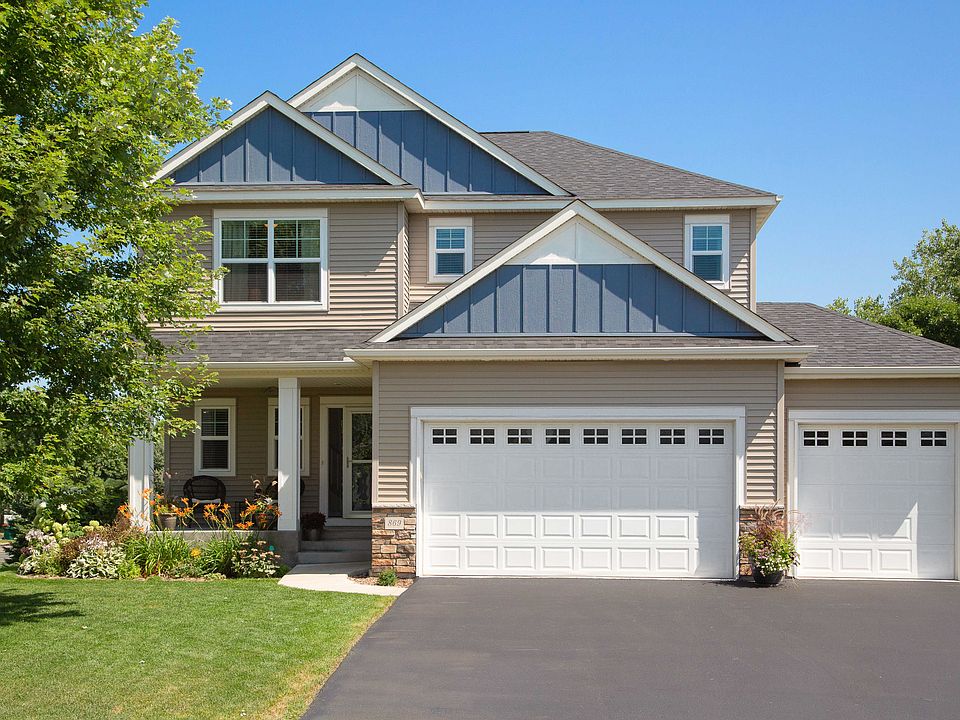 1st image of 869 104th Ln NE