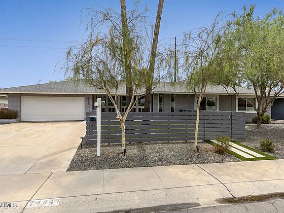 3rd image of 4241 N 87th Pl