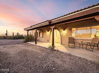 5880 W Martingale Ln, Tucson, AZ 85743