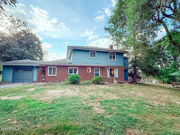 3rd image of 630 Sage Hill Dr