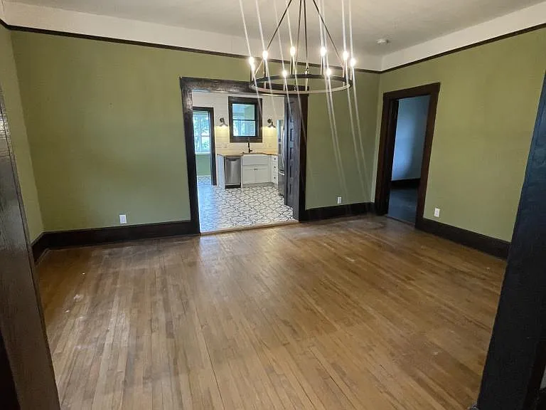 12 Sals Ln — Photo 6