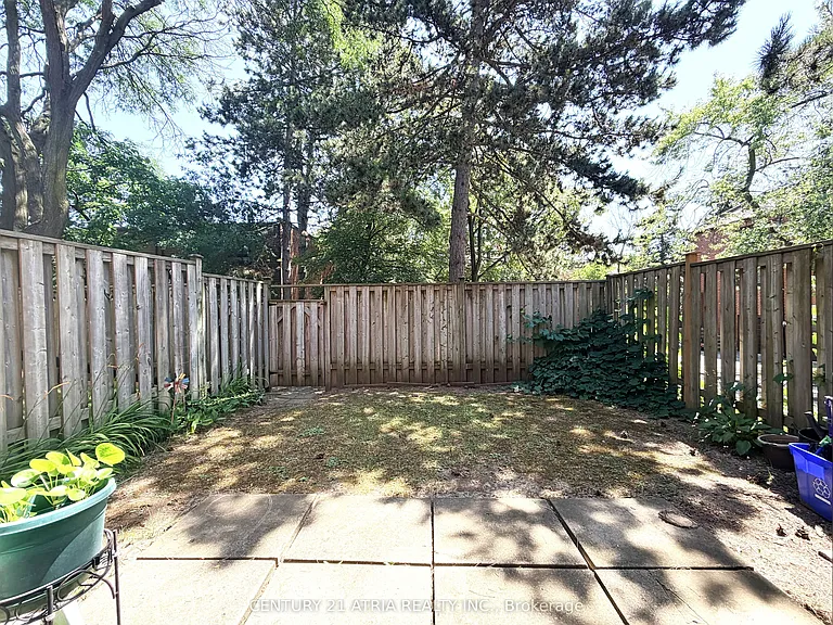 1 Grass Meadoway — Photo 26