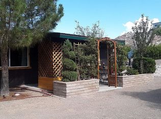 295 E Hobson St, Searchlight, NV 89046