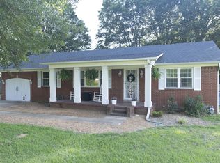 285 Old McKenzie Rd, Mc Kenzie, TN 38201