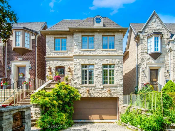 124 Felbrigg Ave, Toronto, ON M5M 2M5