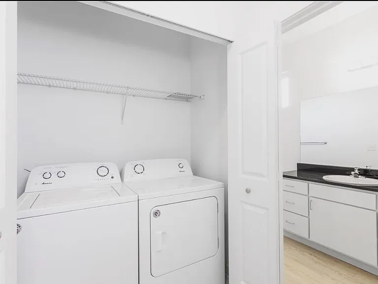 The Monika Apartments — Photo 8