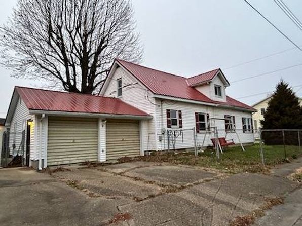 602 Maple St, Lawrenceville, IL 62439