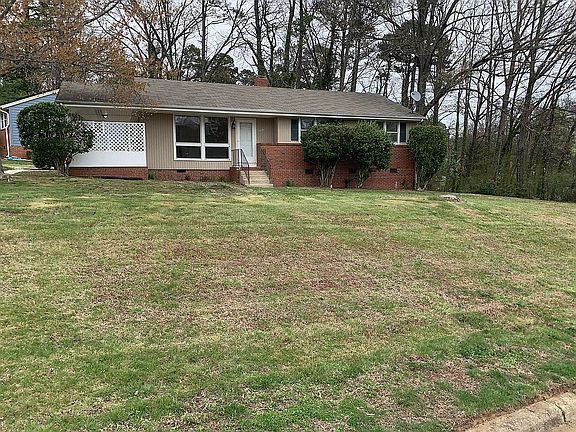 4th image of 2718 Westmoreland Dr