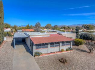 971 S Abrego Dr, Green Valley, AZ 85614