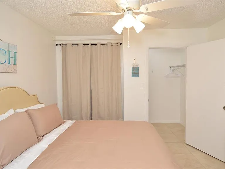 8625 Mallard Reserve Dr #101 — Photo 21