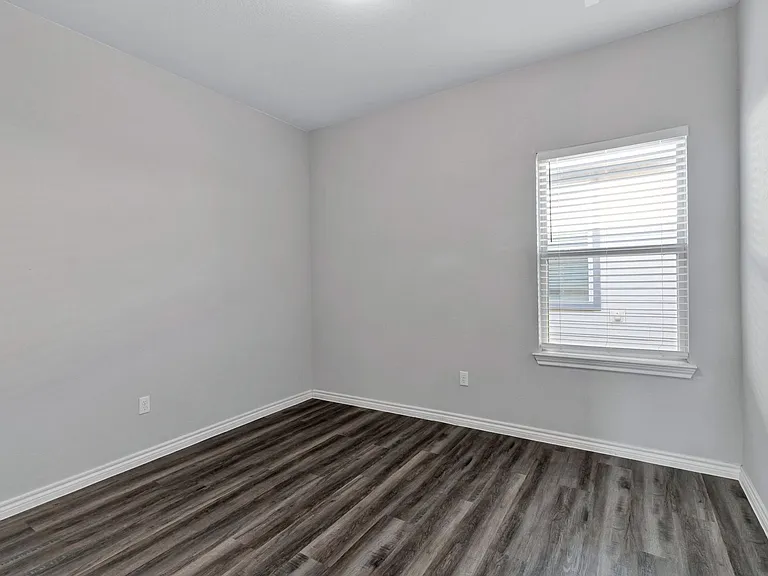 216 Syrah Ct — Photo 17