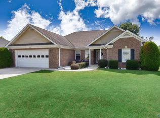29134 Amy Cir, Ardmore, AL 35739
