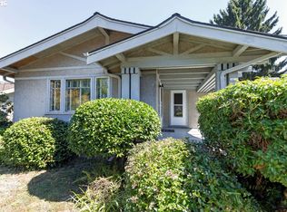 1926 SE 55th Ave, Portland, OR 97215