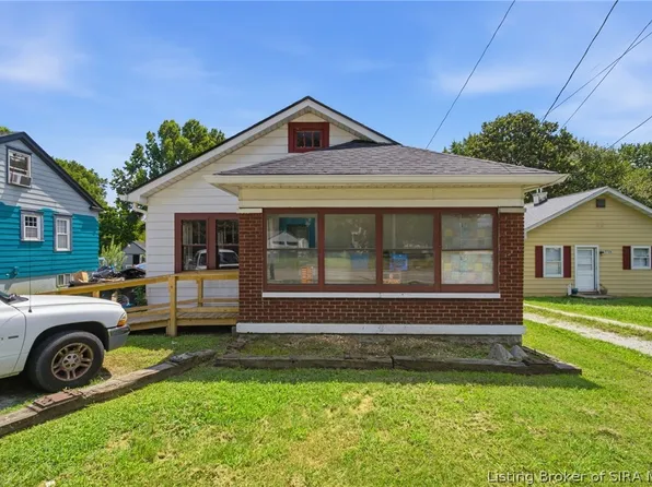 1731 McDonald Lane, New Albany, IN 47150