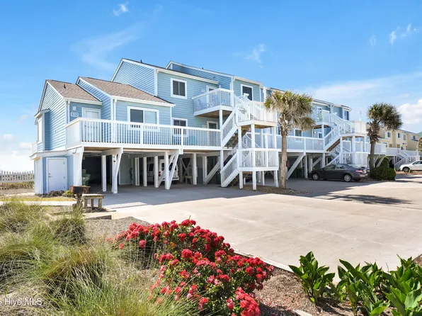 502 Pelican Court, Kure Beach, NC 28449