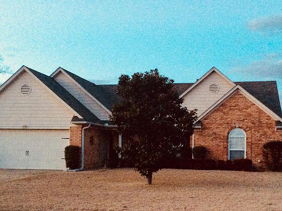 2nd image of 4390 Bradford Dr