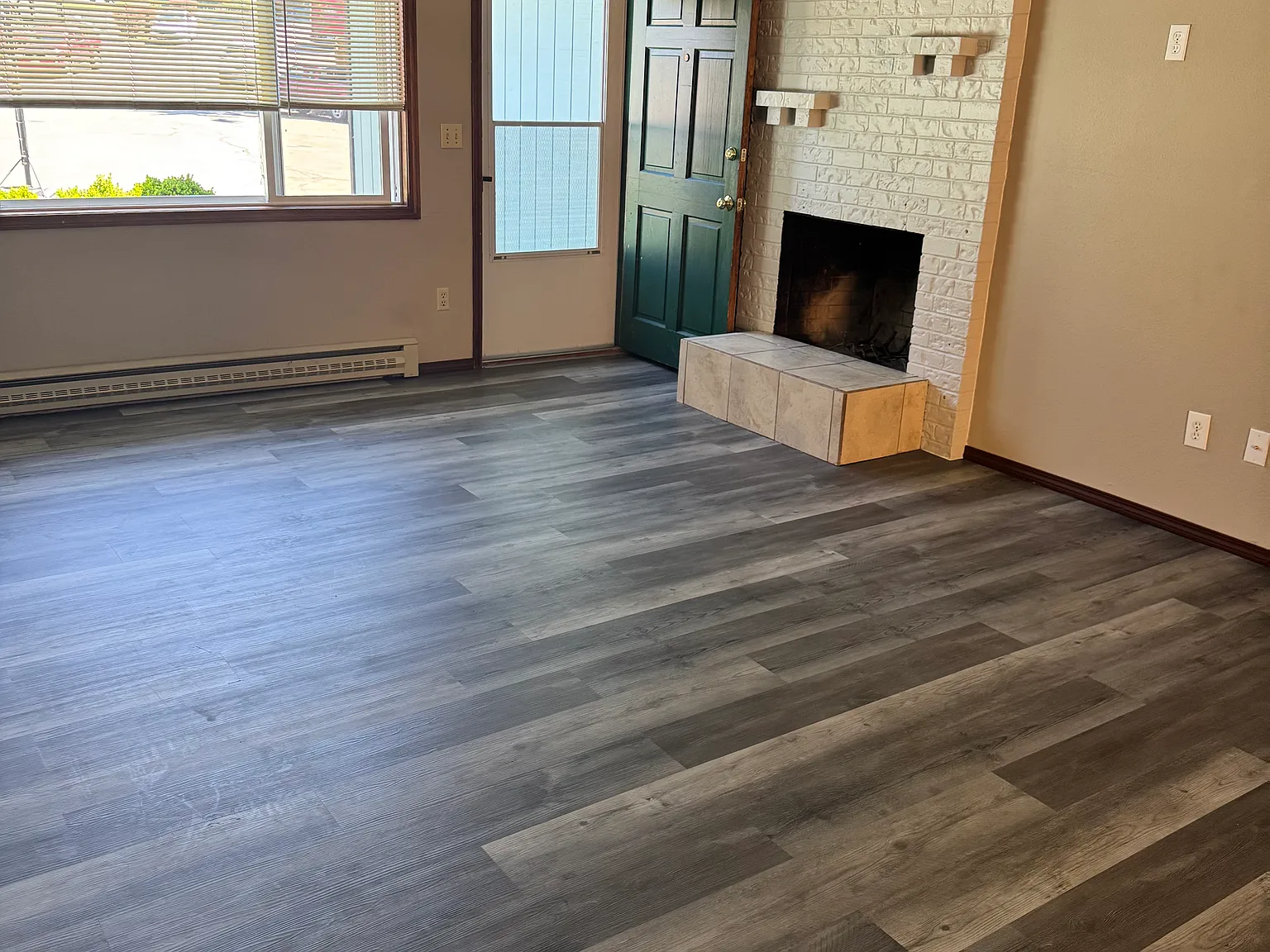 2 bed, 850 sqft, $1,700 — Photo 4