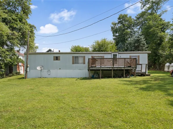 11 Cross Aly, Belle Vernon, PA 15012