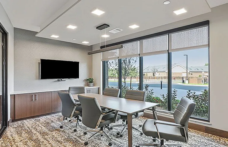Airie Apartments — Photo 14