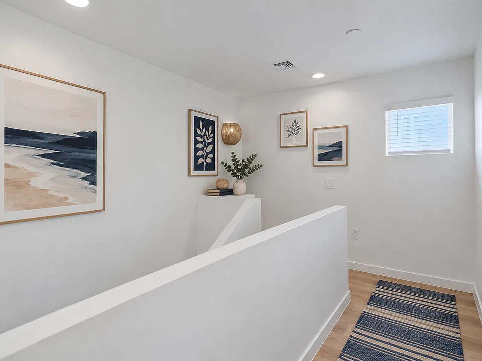 Upstairs Landing Staged