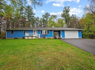 27 Lyman St, Granby, MA 01033