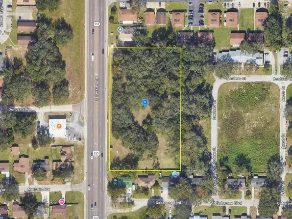 450 S Berkley Rd, Auburndale, FL 33823