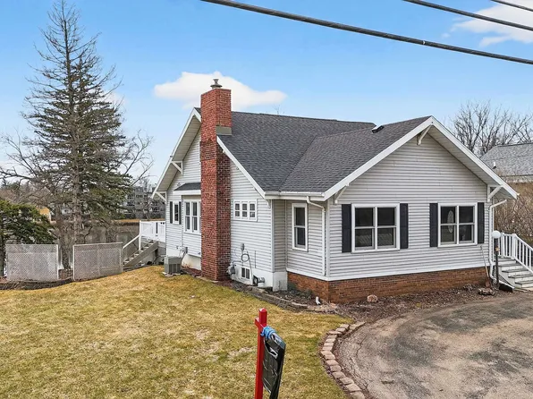 1721 W Main St, Little Chute, WI 54911