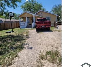 228 Azucena St, San Antonio, TX 78237