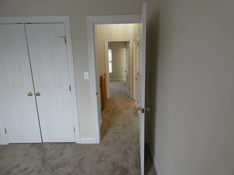 Southfield Dr — Photo 8