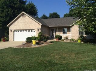 2603 Hunters Crossing Dr, Edwardsville, IL 62025
