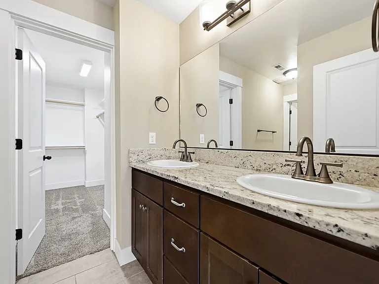 1064 SE Leonel Ln — Photo 19