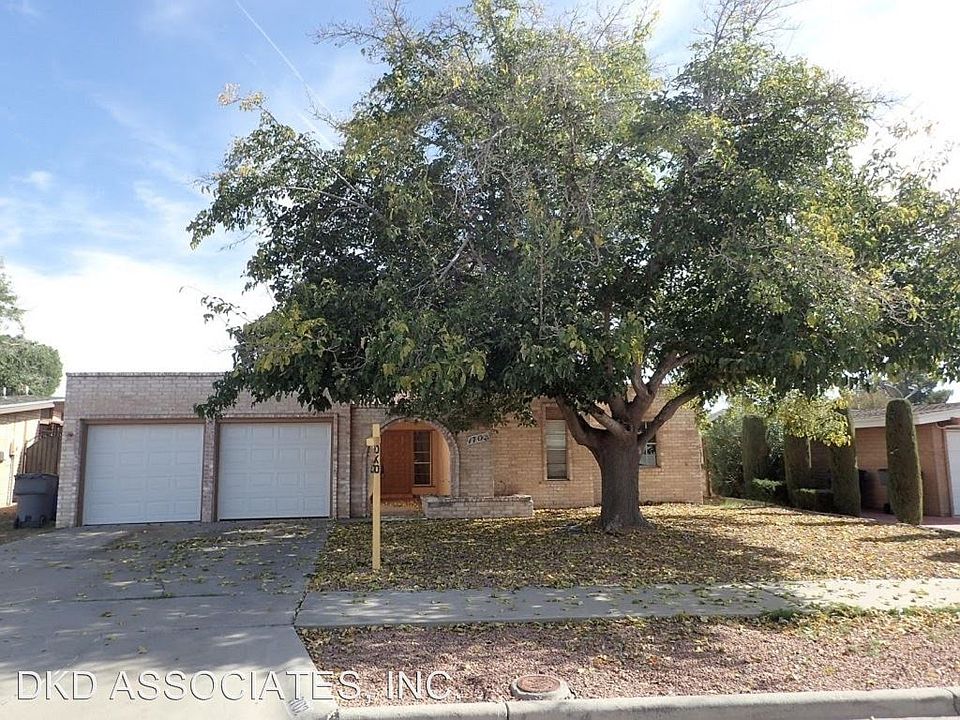 1st image of 1702 Jerry Abbott St