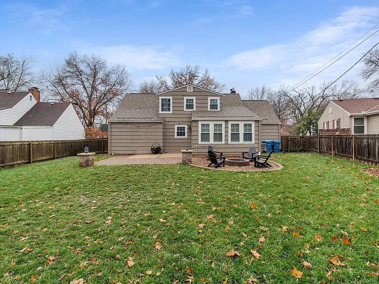 7343 Rosewood St — Photo 5