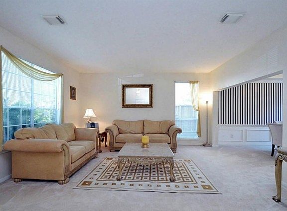 5th image of 16518 Mahogany Dr
