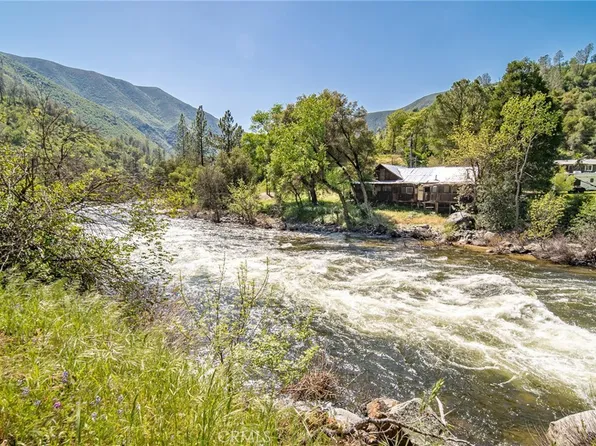 10049 Incline Rd, El Portal, CA 95318