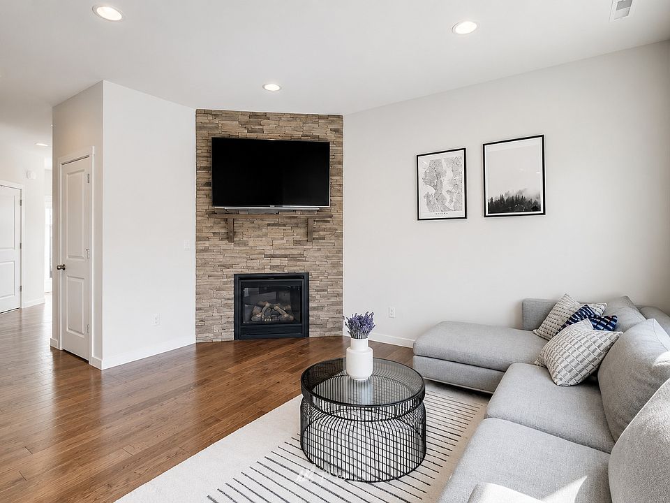 2nd image of 4316 212th Pl SE