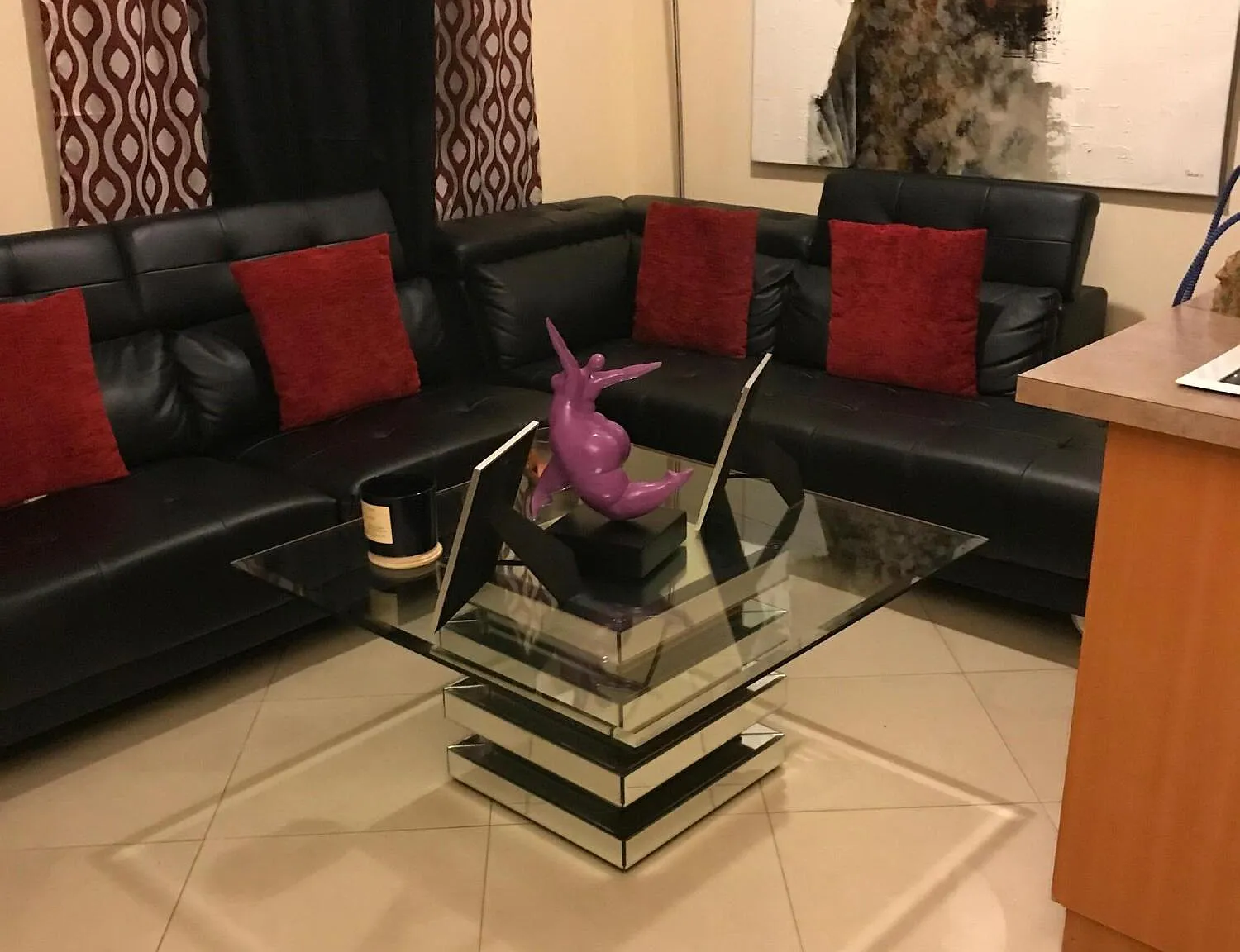 1 bed, 1.0 bath, 570 sqft, $1,550 — Photo 2
