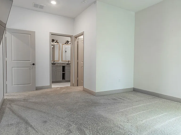 231 N Julia Ave — Photo 11