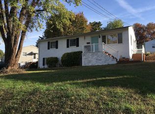 1622 Meridian St, Charlottesville, VA 22902