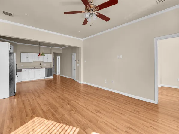 312 Monastery Place image 3 of 16