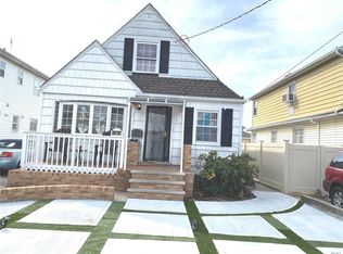 241-16 148th Rd, Rosedale, NY 11422