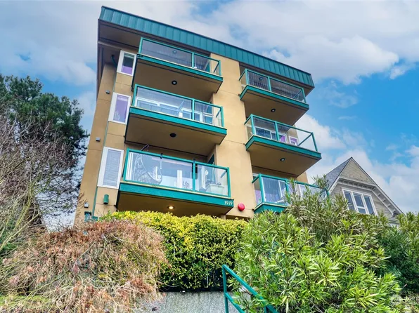 3919 Whitman Avenue N #102, Seattle, WA 98103