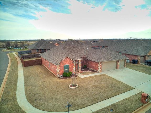 2nd image of 13716 Blacktail Ct