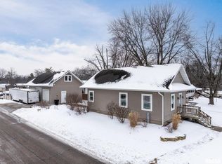 2801 44th St, Rock Island, IL