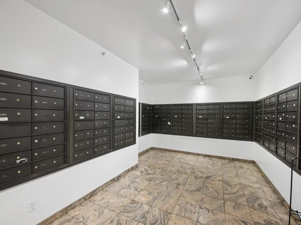 10 Huron Avenue image 30 of 37