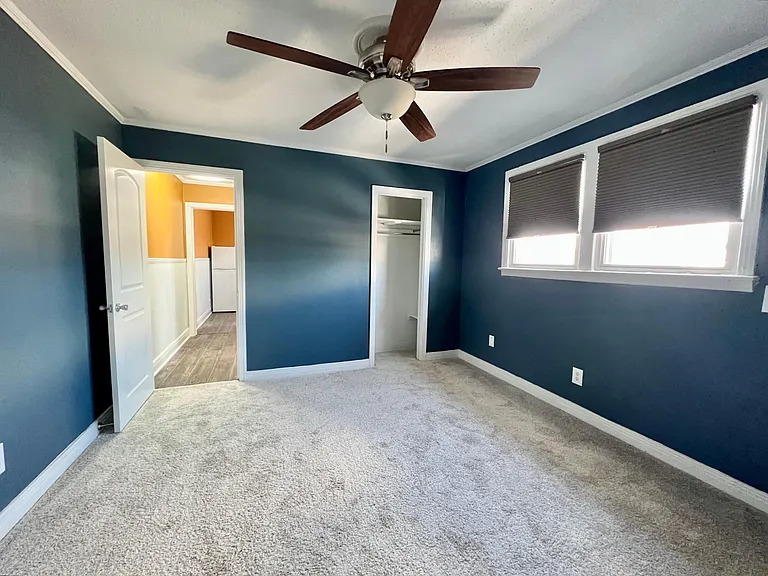 Middle room used as bedroom or living.