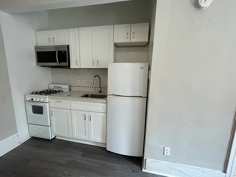3431 Spring Garden St #L1 — Photo 11