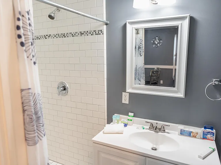 5151 Riverton Ave #1 — Photo 23