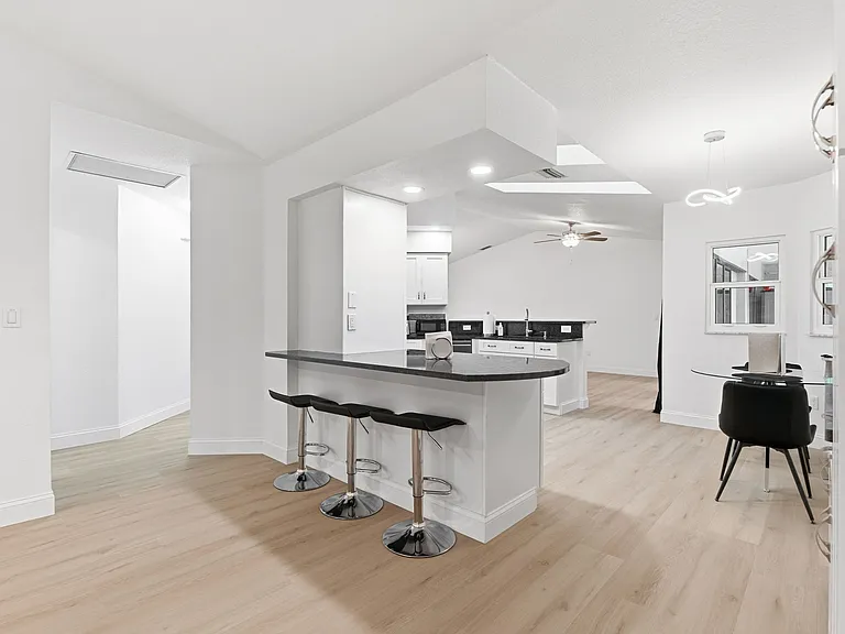 4209 Flamingo Blvd — Photo 16