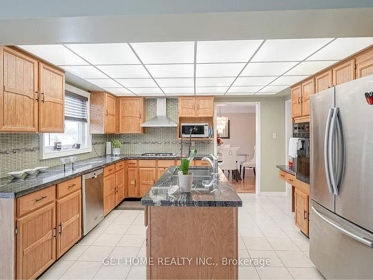 5668 Turney Dr #UPPER — Photo 11